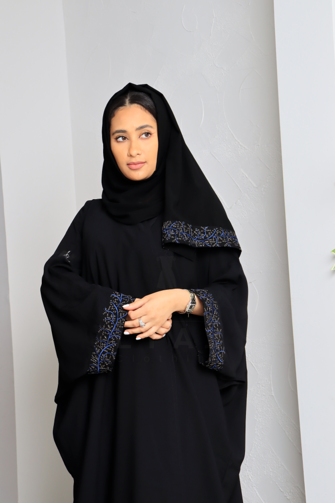 Abaya A37