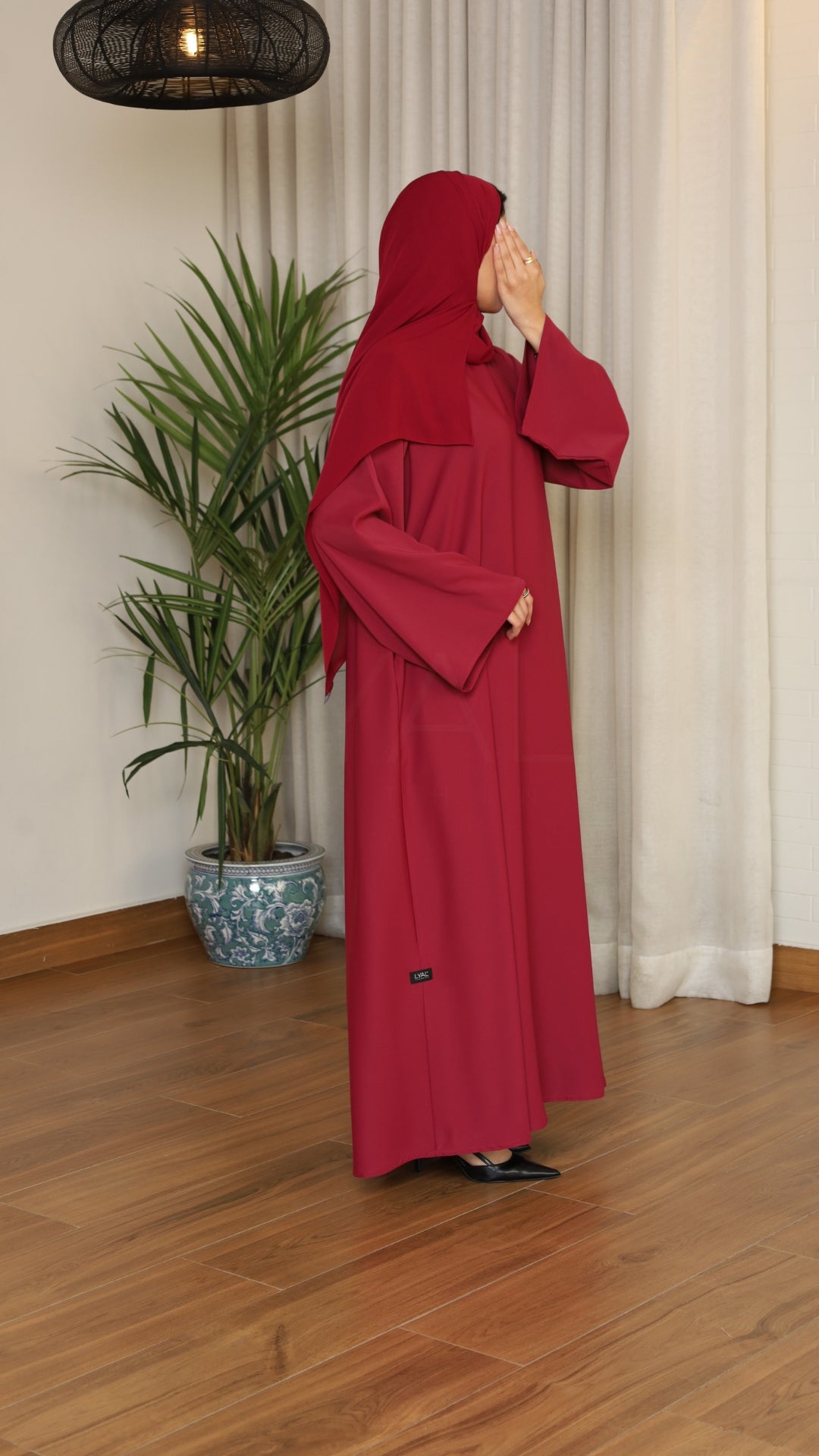 Abaya S301