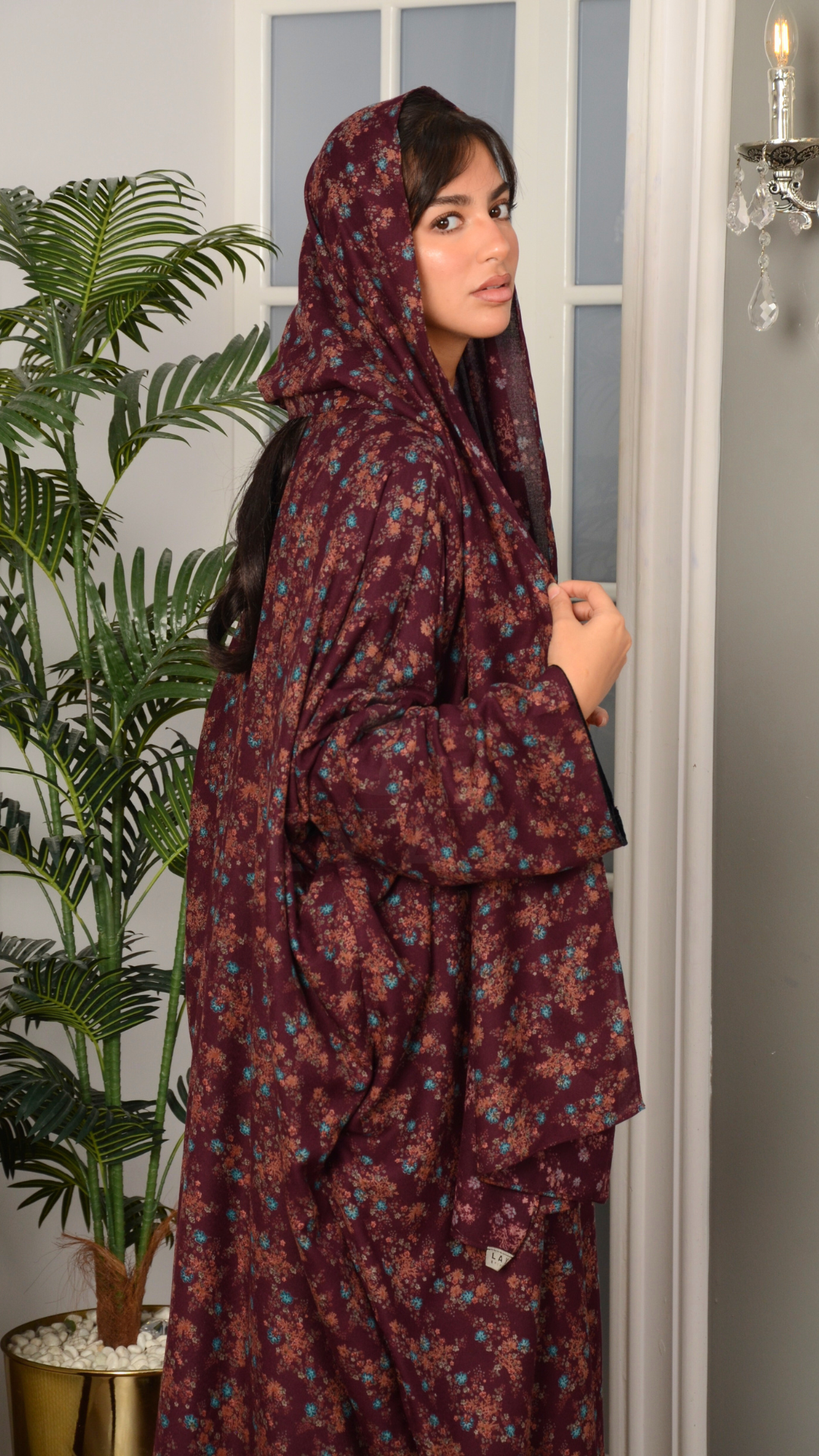 Abaya S216