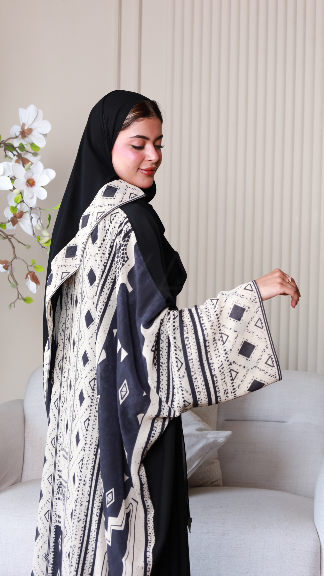 Abaya S317