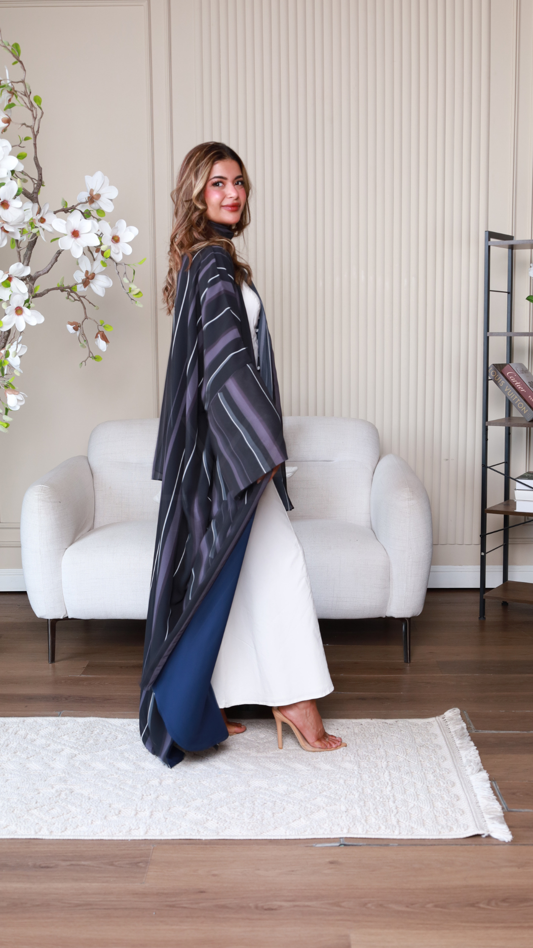 Abaya S318
